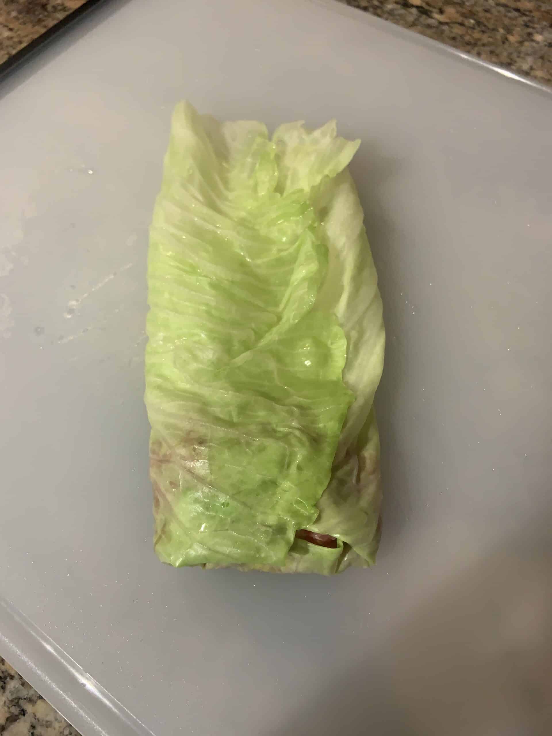 Rolling up cabbage rolls - step 3