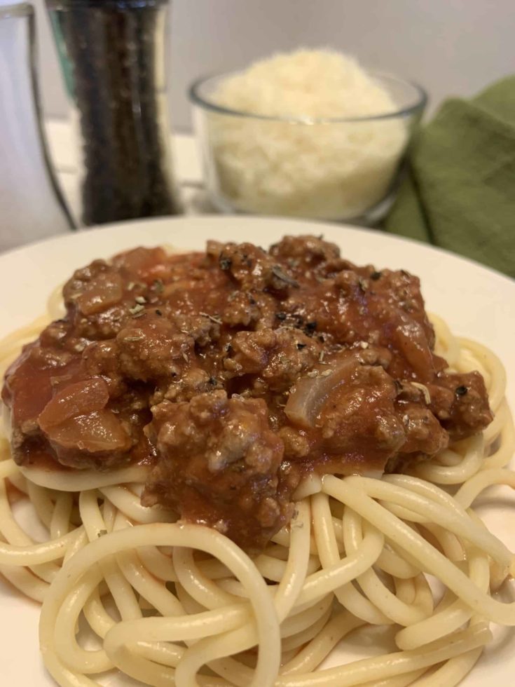 Slow Cooker Spaghetti Sauce with noodles.
