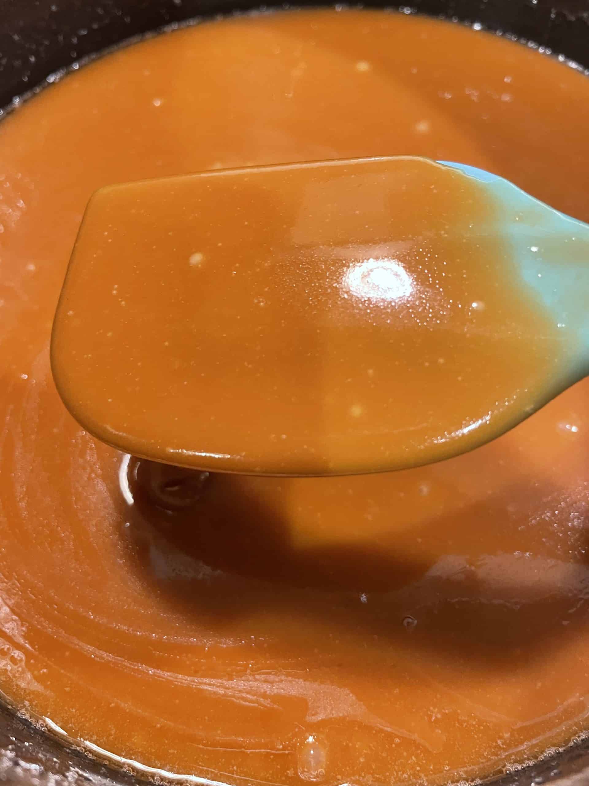 Fully cooked hot caramel