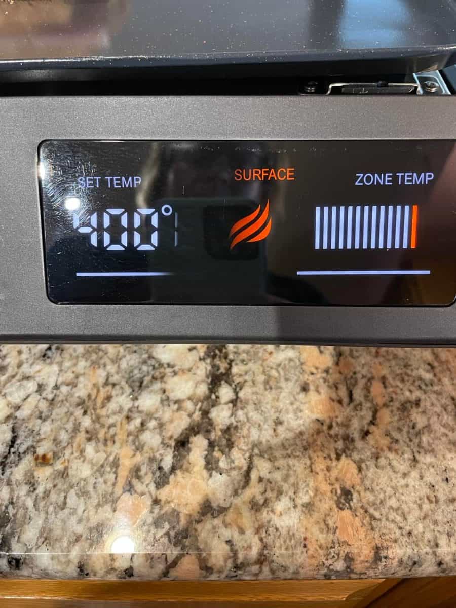 400°F Electric Blackstone Griddle Temperature Control Panel.