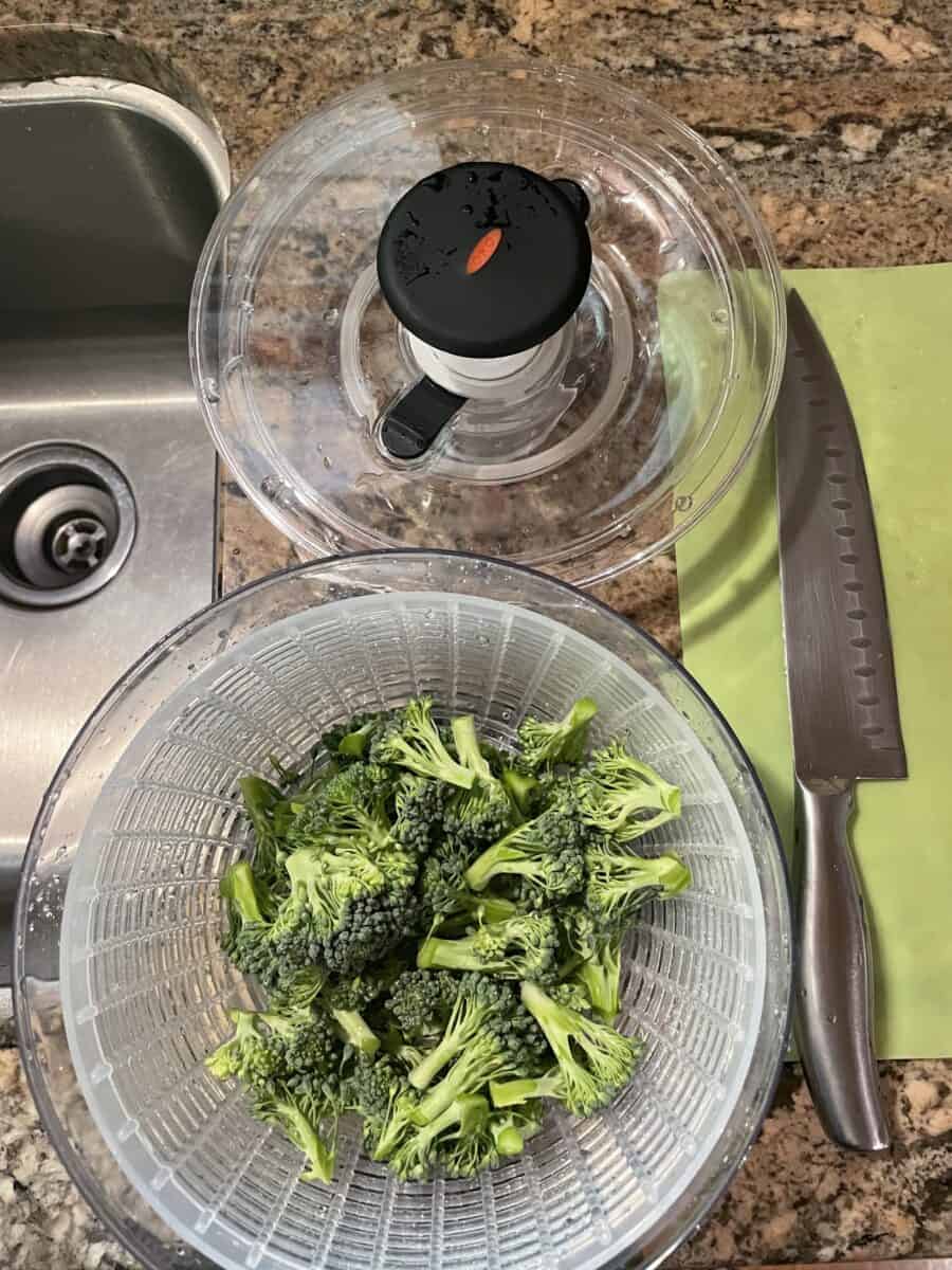 Using a Vegetable Spinner to Help Clean Fresh Broccoli.