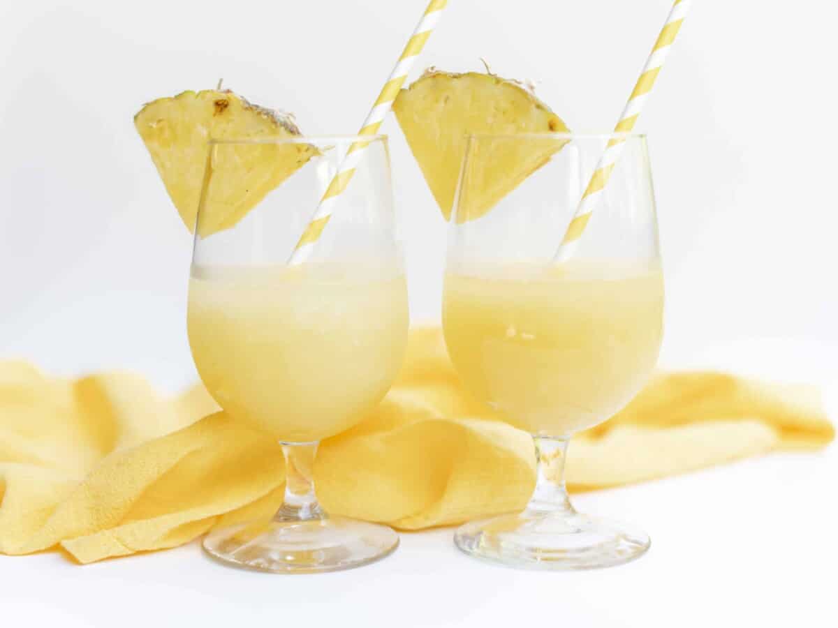 Pineapple Slush Cocktail
