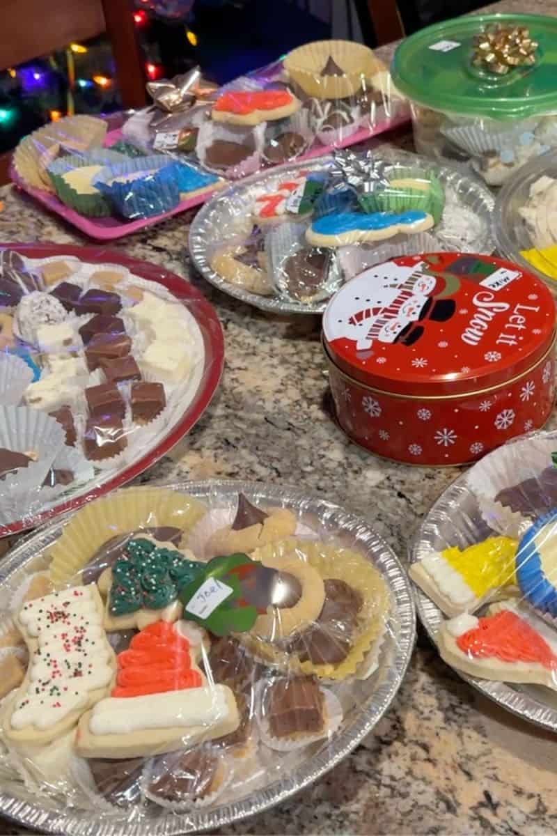 Holiday Candy Baskets