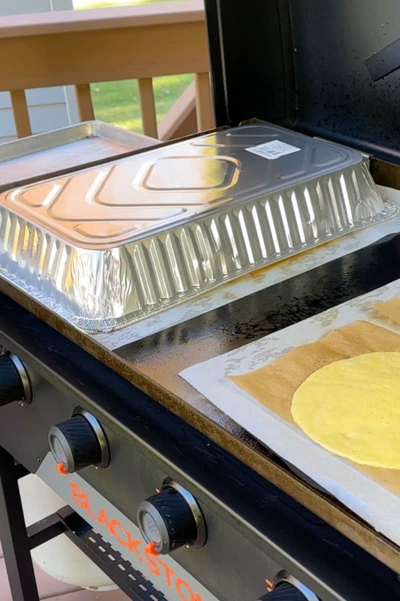 Using a Dome Lid to Cook the Cake Layers