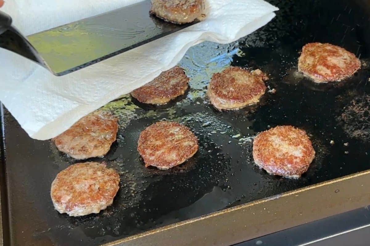 Place Sausage Patties on a Paper Towel Lined Plate